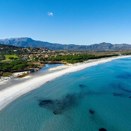 Corona'S Apartment- Fronte Spiaggia La Caletta Zewnętrze zdjęcie