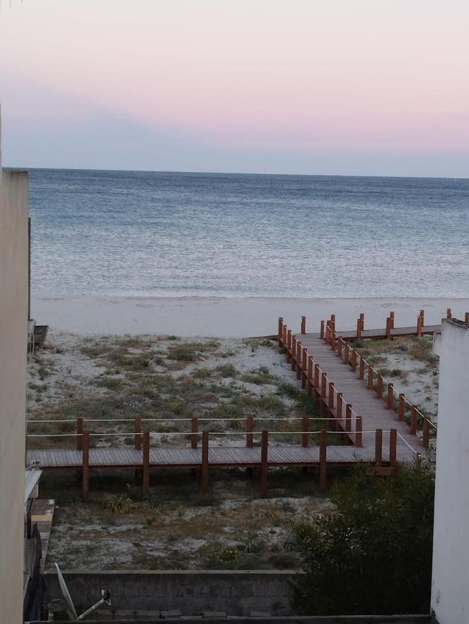 Corona'S Apartment- Fronte Spiaggia La Caletta Zewnętrze zdjęcie