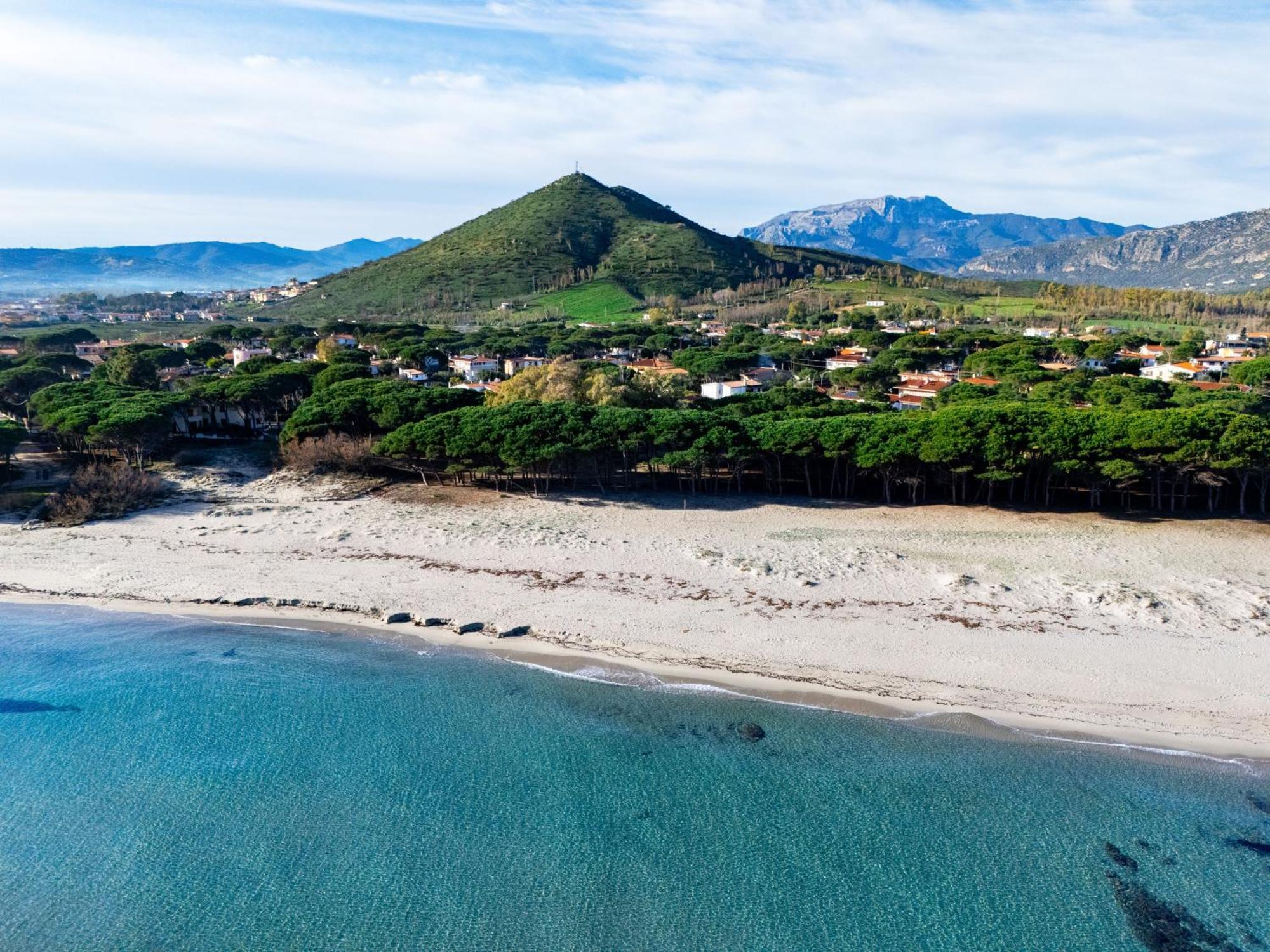 Corona'S Apartment- Fronte Spiaggia La Caletta Zewnętrze zdjęcie
